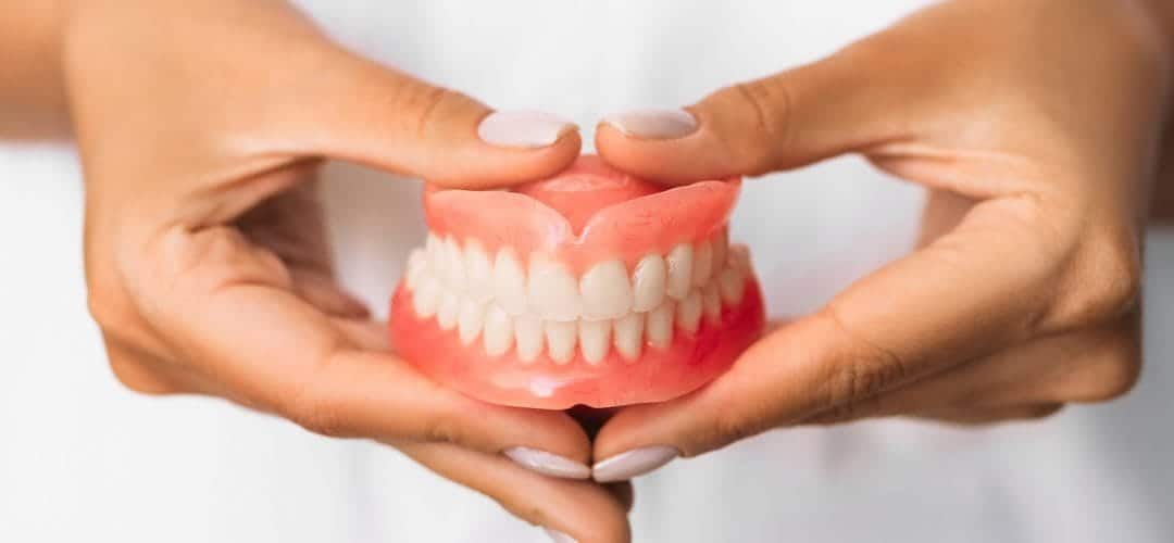 Partial Dentures vs. Complete Dentures: Which One Is Right for You?